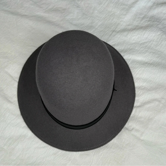 Designer Nine West Trench-style hat wool felt hat with faux leather fall  staple - Picture 4 of 13